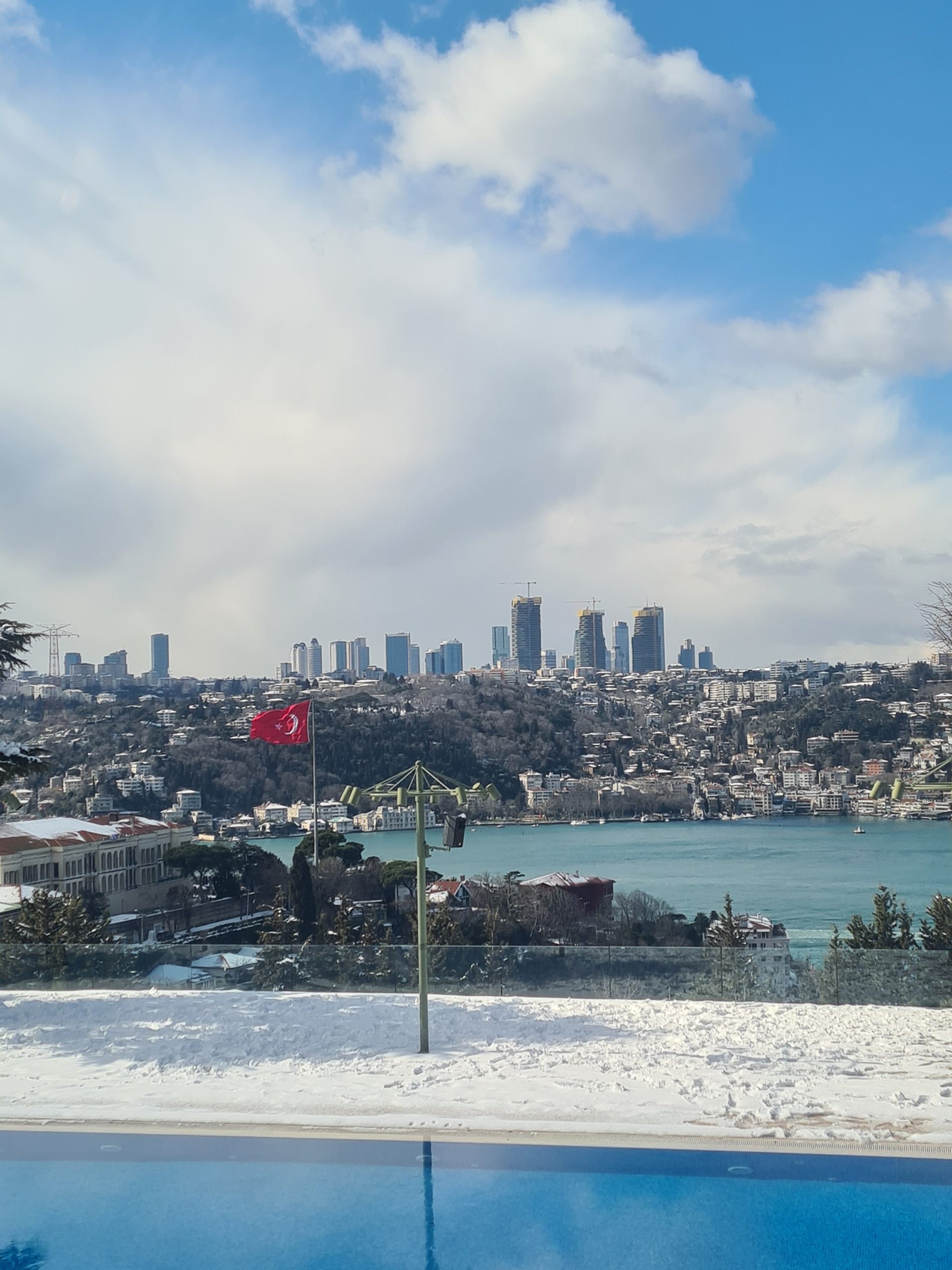 Milletlerarası Eğitim, Teknoloji ve ARGE Merkezi – METAM olarak Uluslararası Teknoloji Girişimcileri toplantısını çeşitli ülkelerden mühendis derneklerinin katılımıyla gerçekleştirildik.