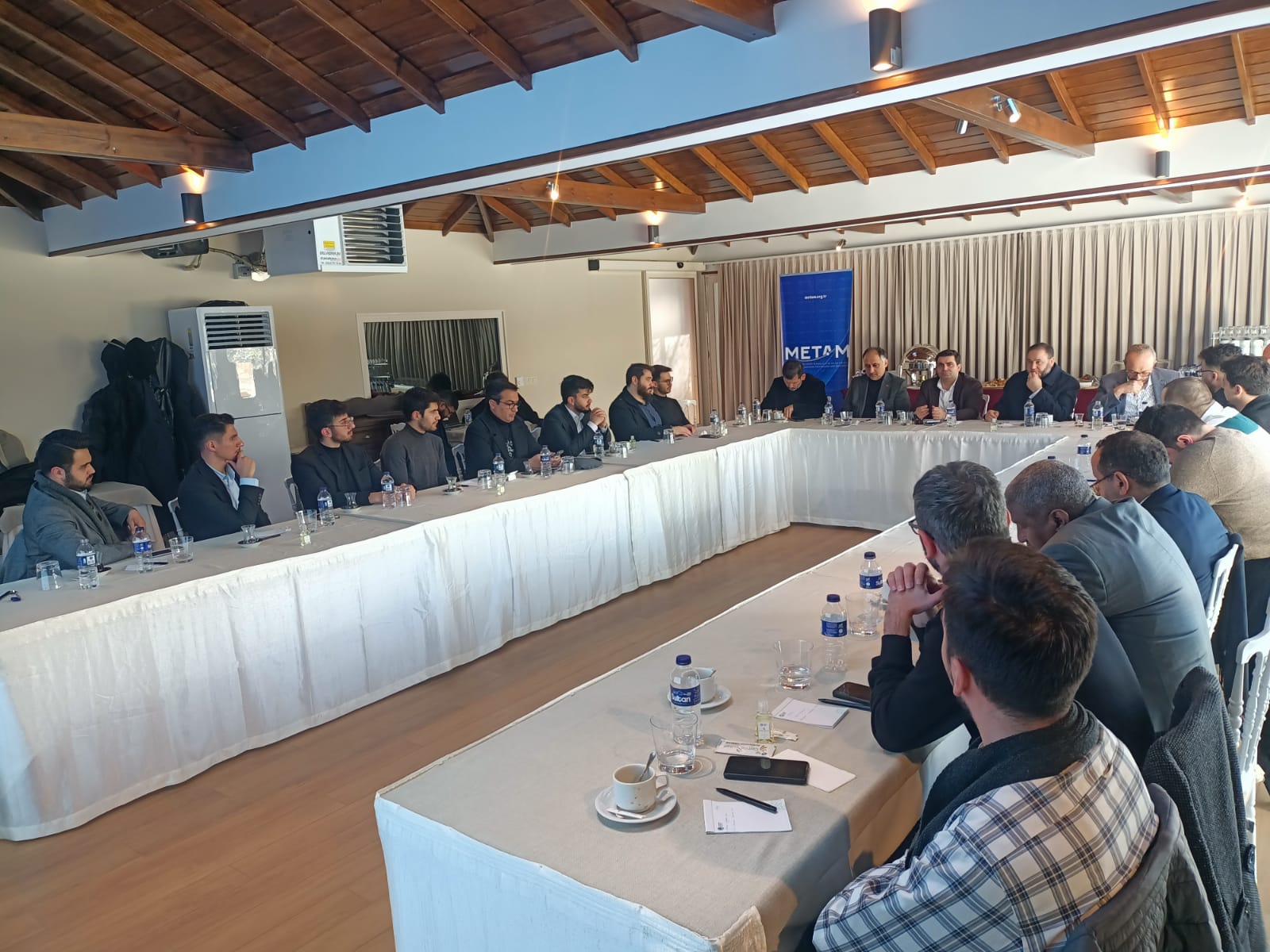 Milletlerarası Eğitim, Teknoloji ve ARGE Merkezi – METAM olarak Uluslararası Teknoloji Girişimcileri toplantısını çeşitli ülkelerden mühendis derneklerinin katılımıyla gerçekleştirildik.