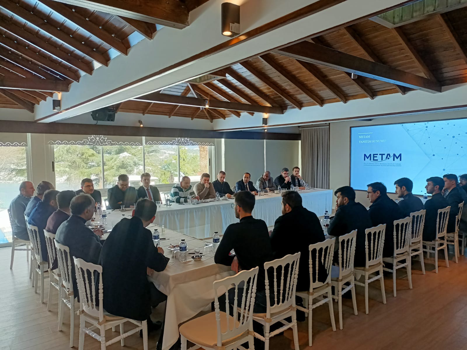 Milletlerarası Eğitim, Teknoloji ve ARGE Merkezi – METAM olarak Uluslararası Teknoloji Girişimcileri toplantısını çeşitli ülkelerden mühendis derneklerinin katılımıyla gerçekleştirildik.