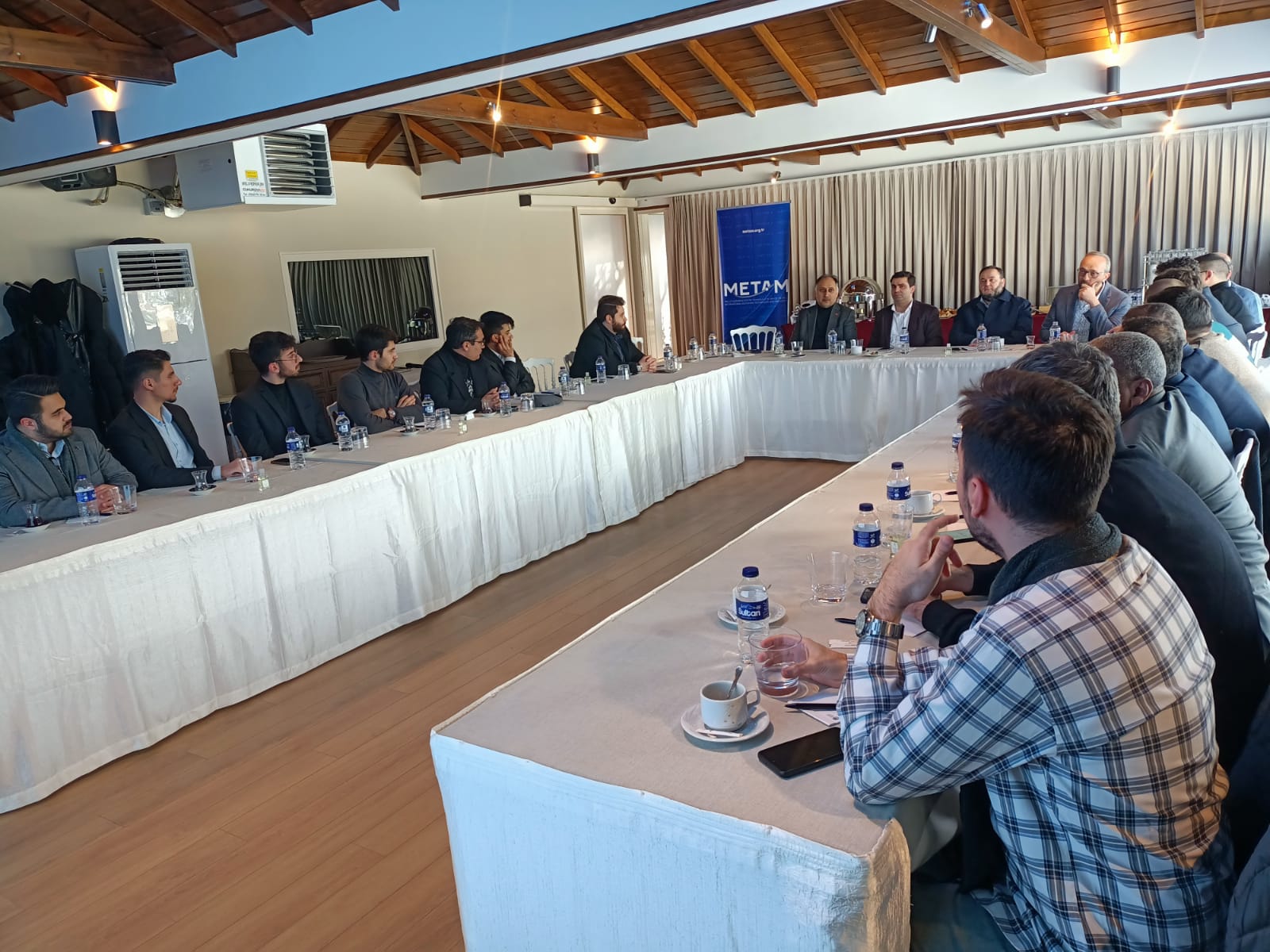 Milletlerarası Eğitim, Teknoloji ve ARGE Merkezi – METAM olarak Uluslararası Teknoloji Girişimcileri toplantısını çeşitli ülkelerden mühendis derneklerinin katılımıyla gerçekleştirildik.