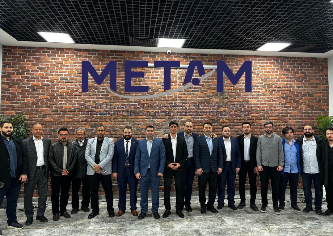 Milletlerarası Eğitim Teknoloji ve ARGE Merkezimizin iftar programı değerli kurum yöneticileri, çeşitli sektörlerden işadamları ve METAM yönetim kurulu üyelerinin katılımıyla gerçekleştirildi.