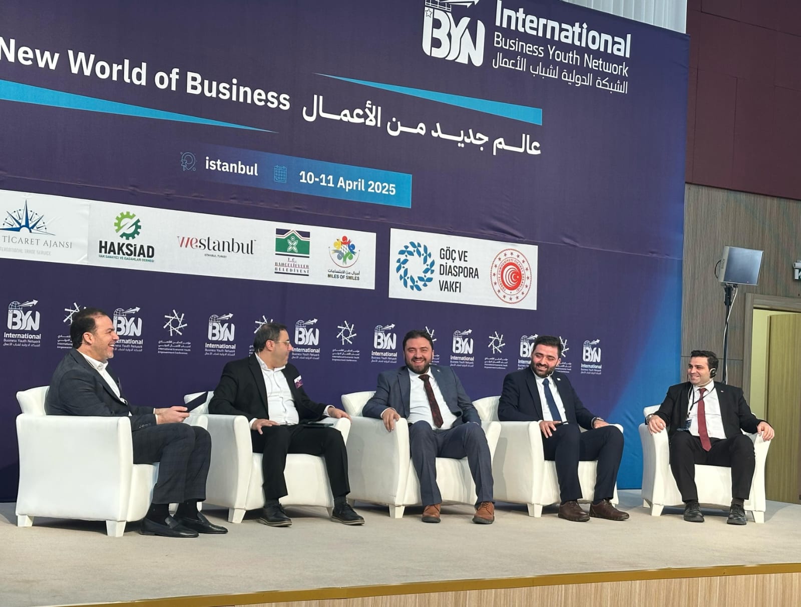 Uluslararası Girişimciler Konferansı 400 girişimcinin 50’den fazla ülkeden katılımıyla İstanbul’da düzenlendi.