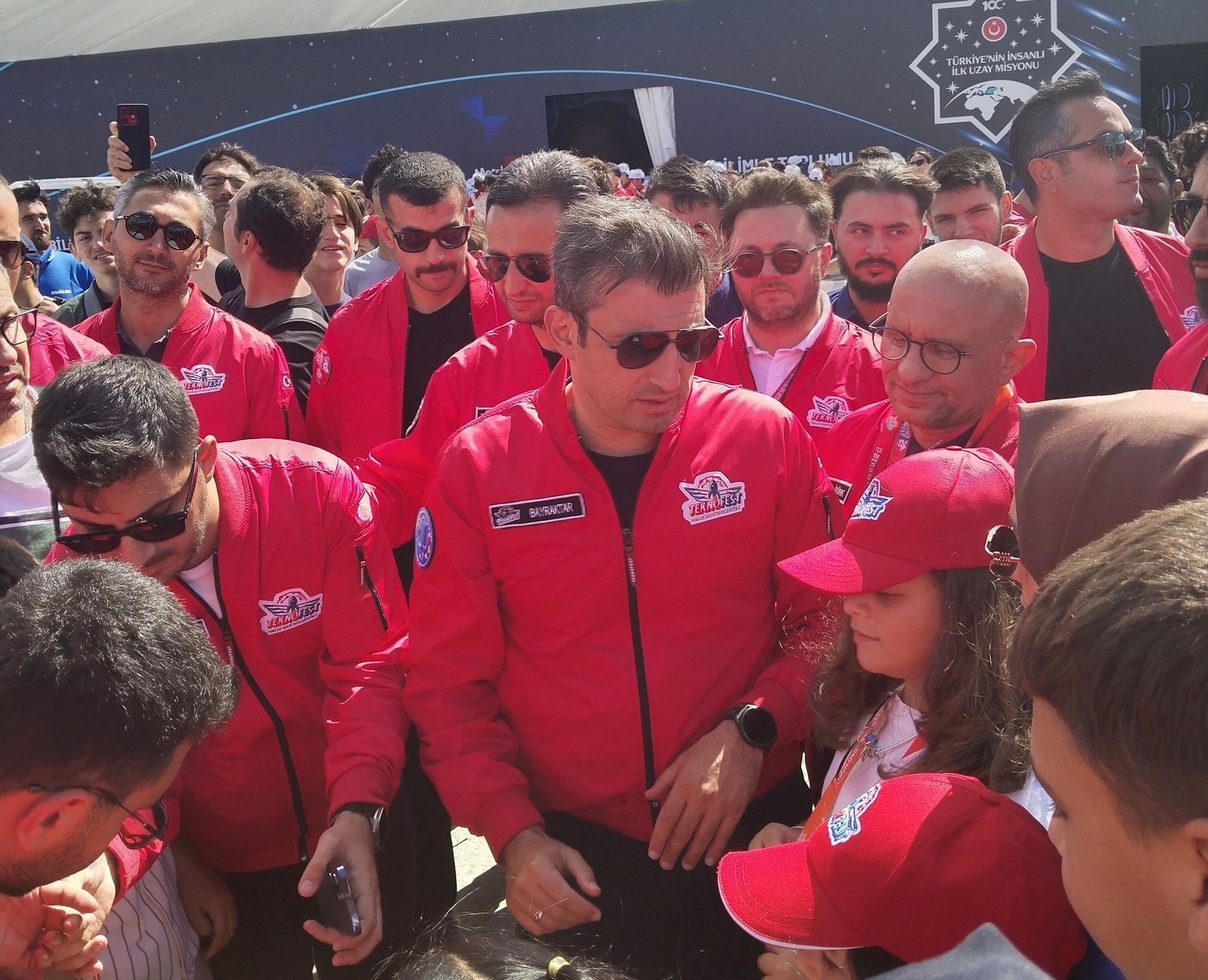 Milli teknolojileri medeniyetimizin güneş yüzlü çocukları inşa ediyor. Teknofest İstanbul 2025’te METAM takımlarımız başarılı bir performans gerçekleştirdi.